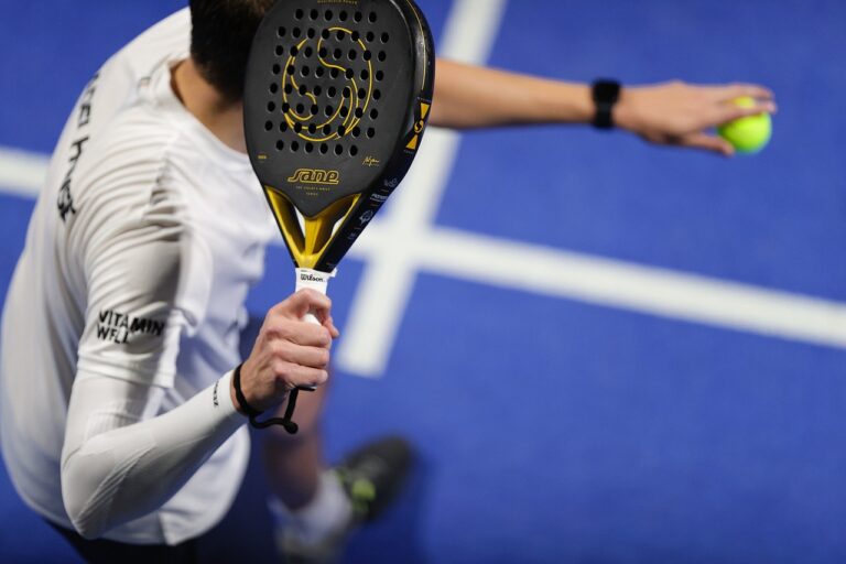 Padel voor dummies: alle belangrijke regels op een rij
